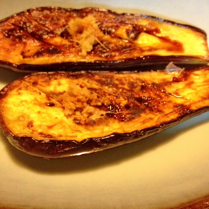 フライパンで簡単 そのまんま焼きなす レシピ 作り方 By きのこのみみ 楽天レシピ